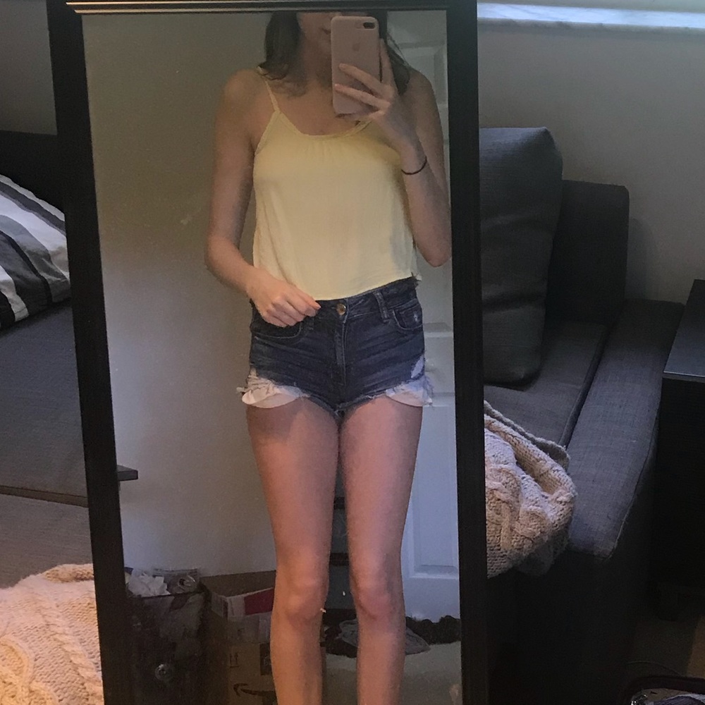 *FLASH SALE* Yellow flowy crop too